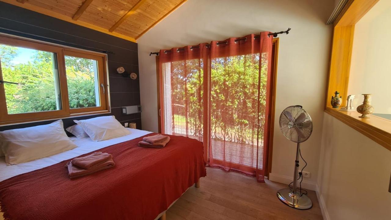 Bed and Breakfast Chambre D'Hotes Au Chant Du Chardonneret La Chapelle-Largeau Exteriér fotografie